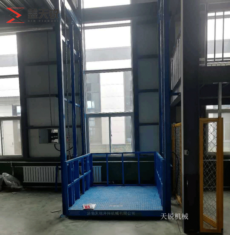 枣庄导轨式升降机验收合格
